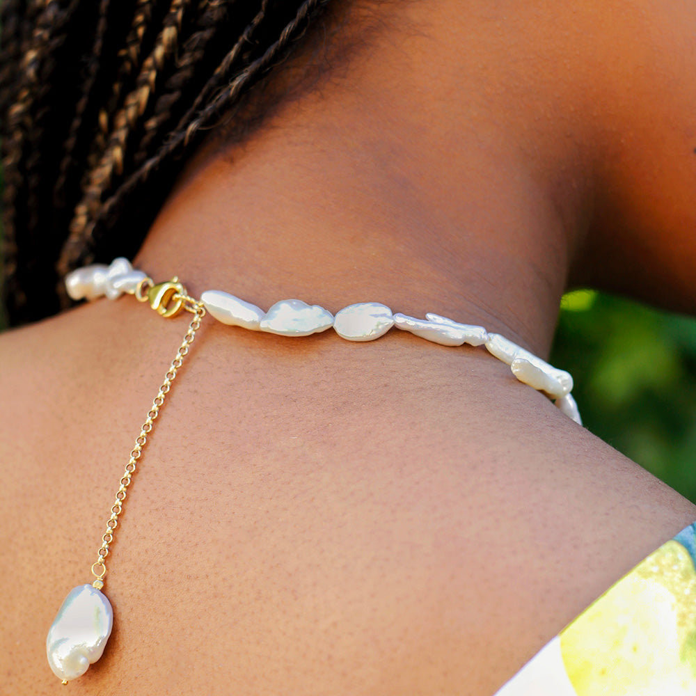 necklace with natural freshwater pearls and gold plated pendant 
