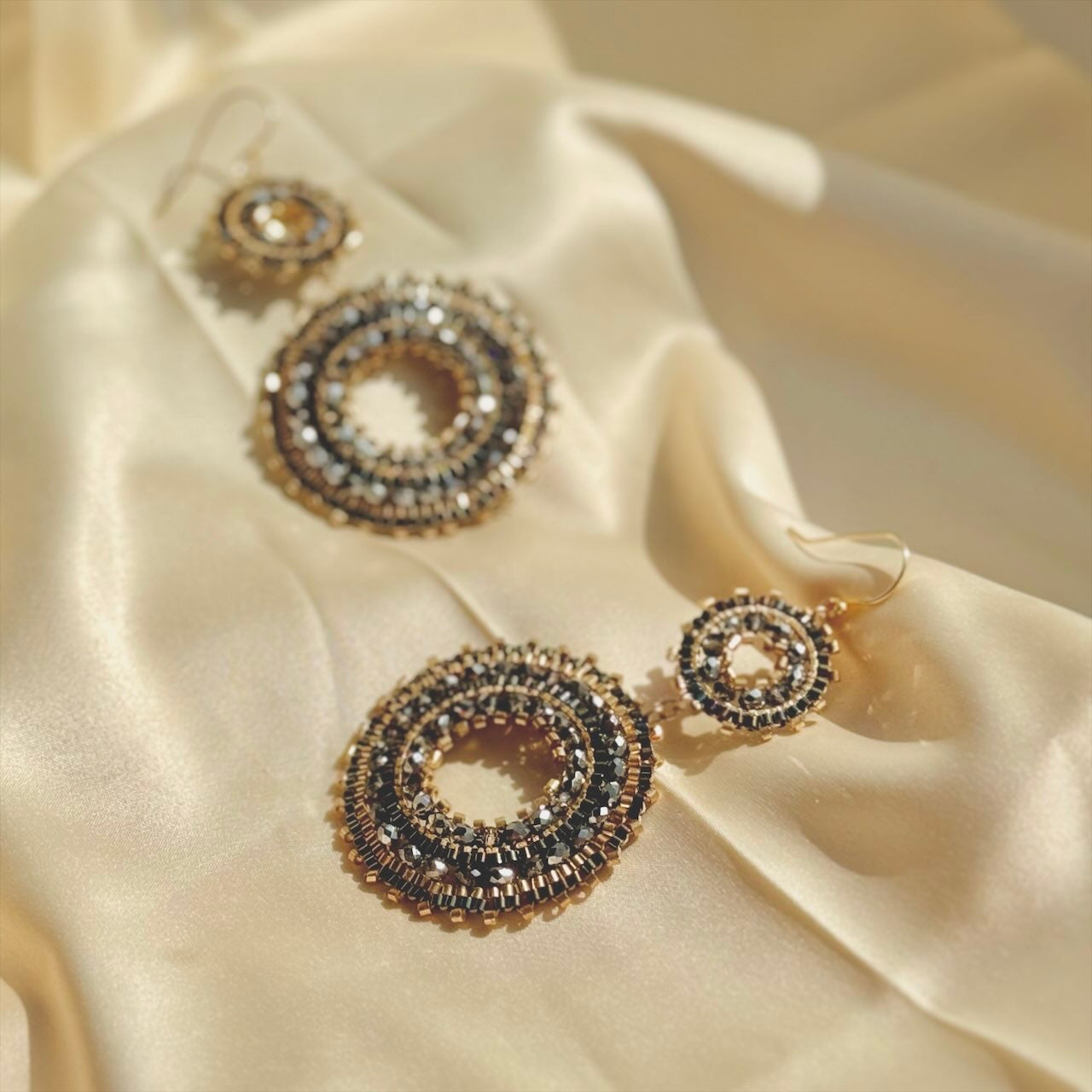 Double Circle Grey/Gold Ohrringe SALE