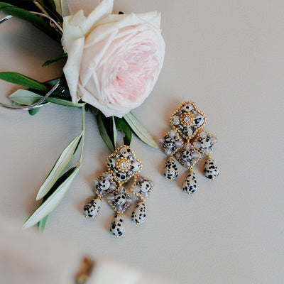 statement bridesmaid earrings with grey and beige gemstones and golden details