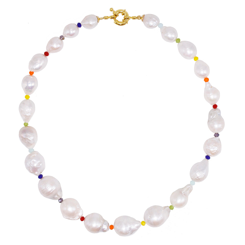  necklace made of freshwater pearls and a multicolored stretch band 