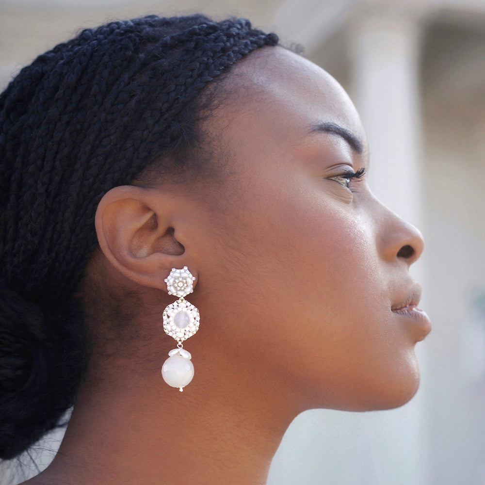 white wedding statement earrings with agate stone
