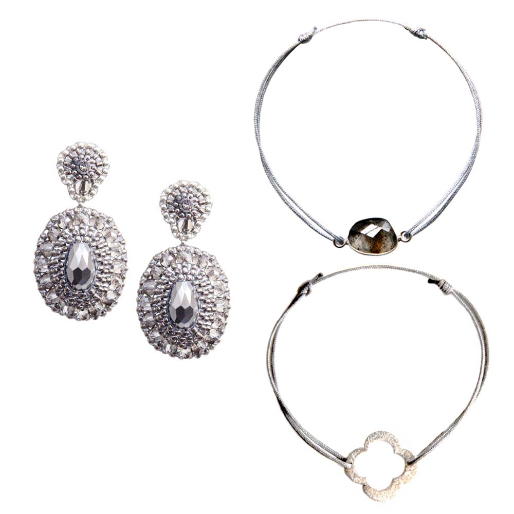 Silver Drops Jewelry Set
